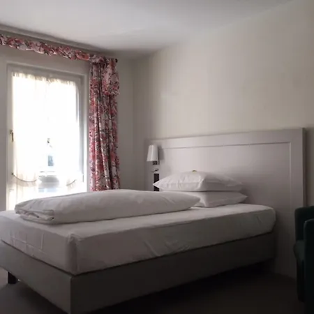 Hotell Goldene Lamm 4*